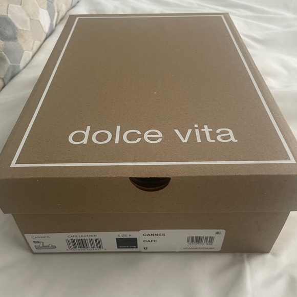 Dolce Vita Cannes Sandals - Picture 6 of 7